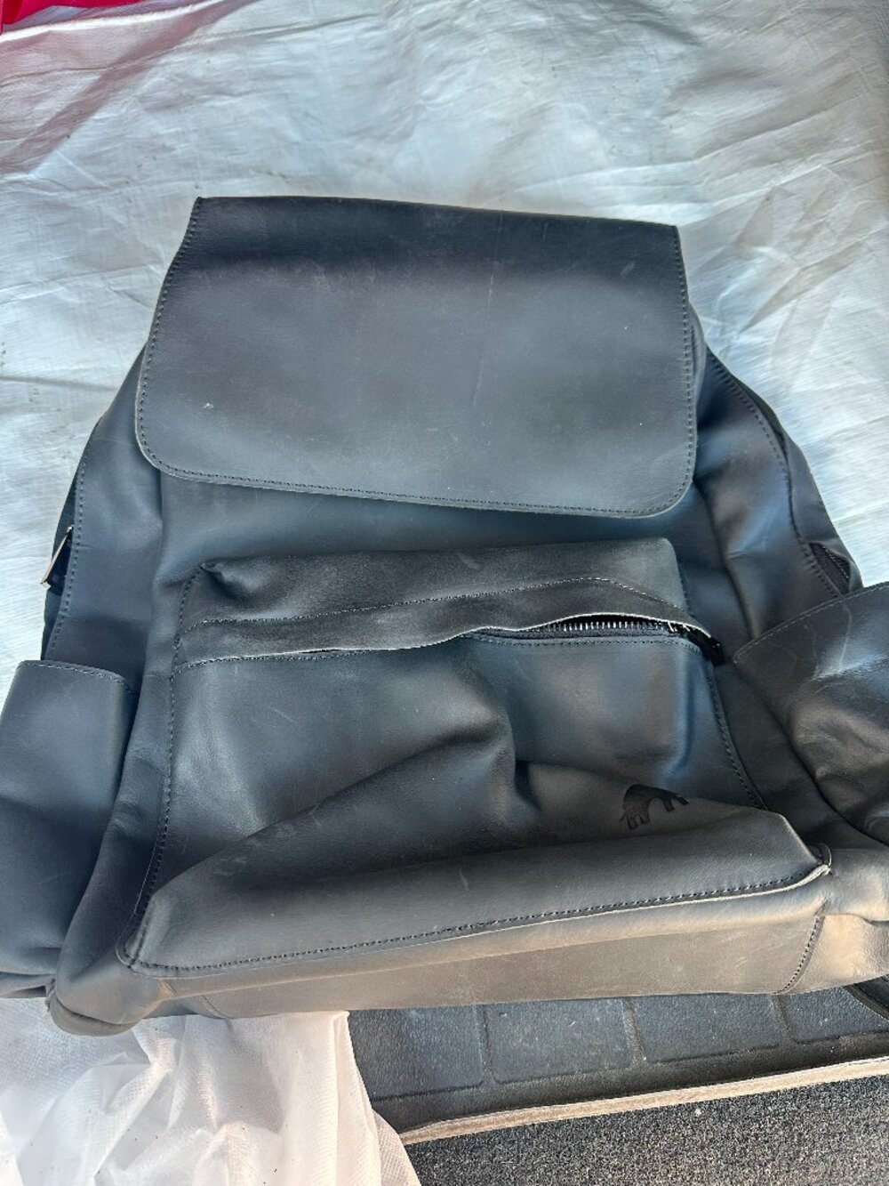 BULL STRAP LEATHER BACK PACK